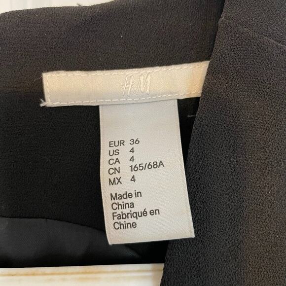 H&M Black jumpsuit with pockets - Picture 7 of 14